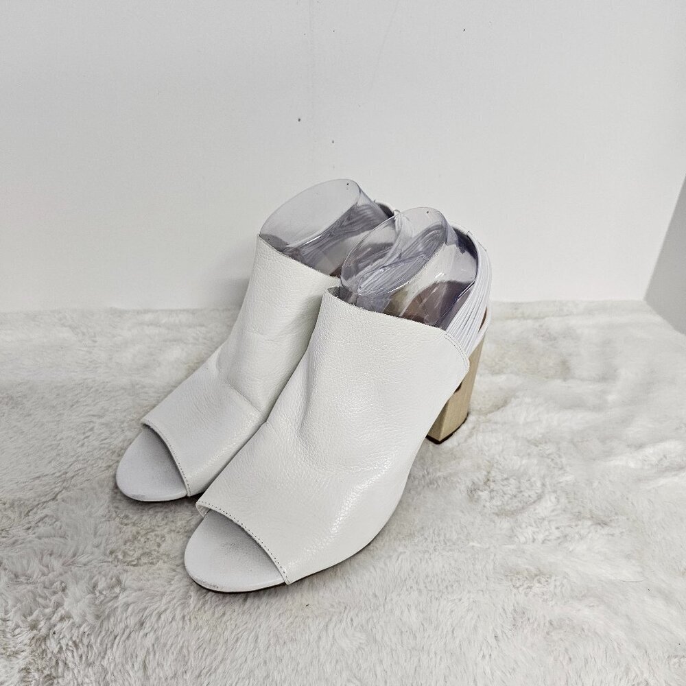 Franco Sarto White Leather Sling Back Peep Toe Block Heel Sandals 9.5